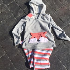 Zoe & Bella pajama set Sz M